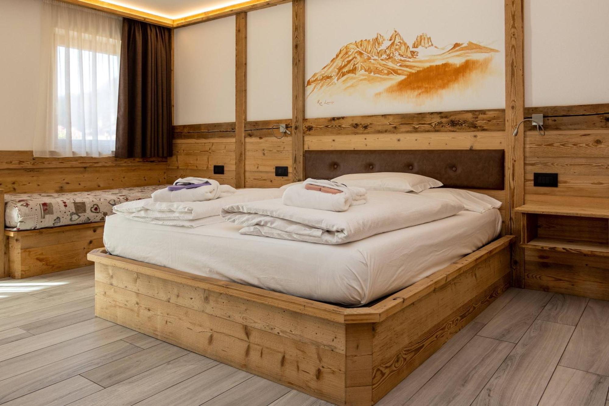 Wellness Hotel Dolomia Soraga Exterior foto