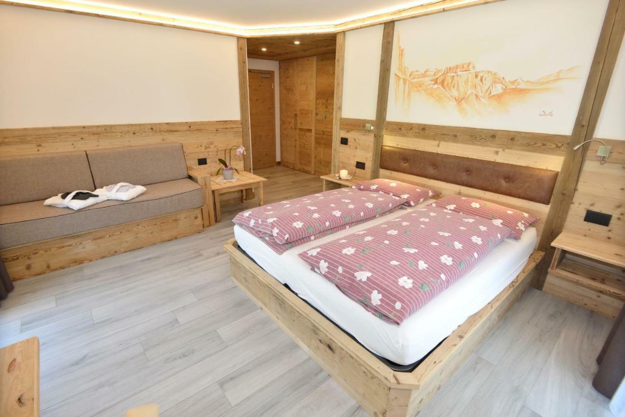 Wellness Hotel Dolomia Soraga Exterior foto